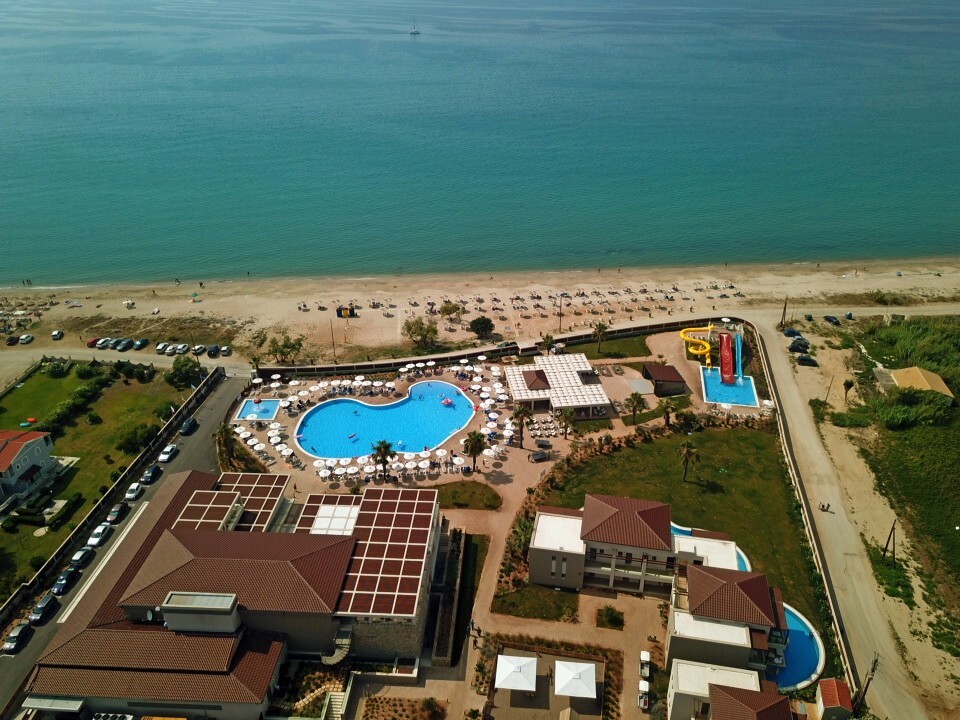 Almyros Beach Resort & Spa