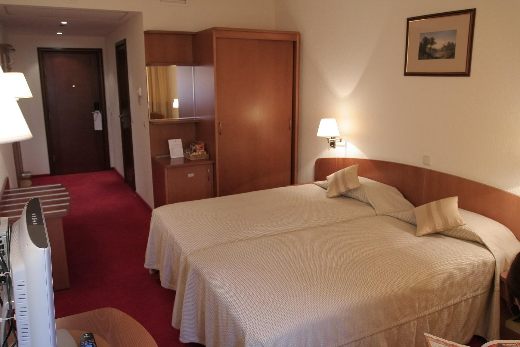 Ambassador Hotel: Room DOUBLE SINGLE USE STANDARD