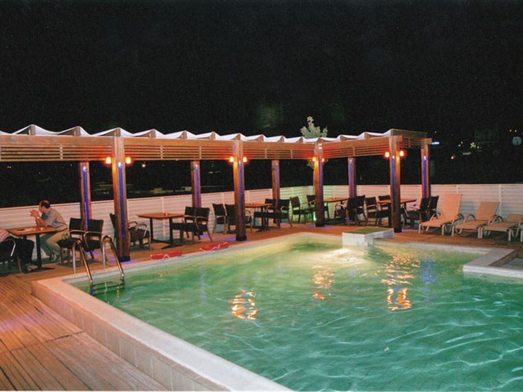 Antoniadis Hotel