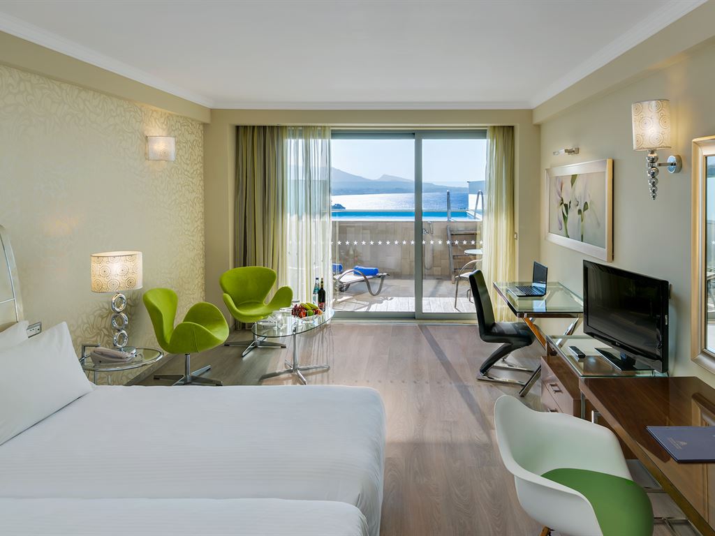 Atrium Platinum Luxury Resort Hotel & Spa: Deluxe Room SV PP
