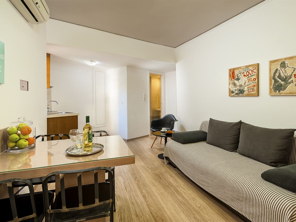 Elina Hotel Apartment: Apartment