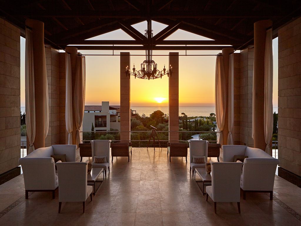 The Romanos, A luxury Collection Resort