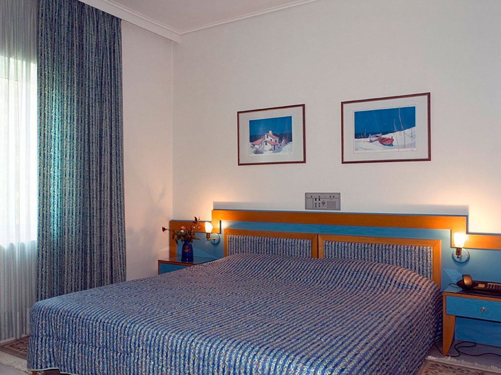 Ilianthos Village Luxury Hotel & Suites