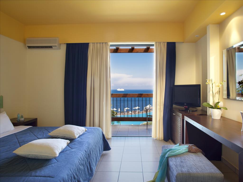 Mareblue Apostolata Resort & Spa: Double Room