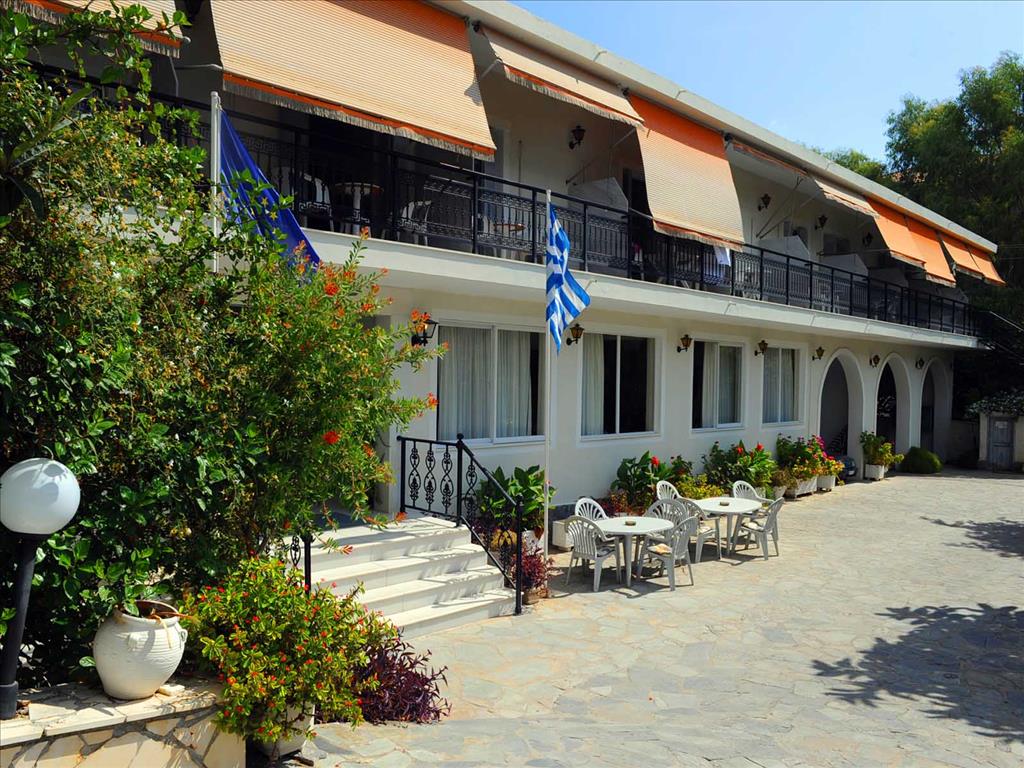 Argassi Beach Hotel: Main entrance