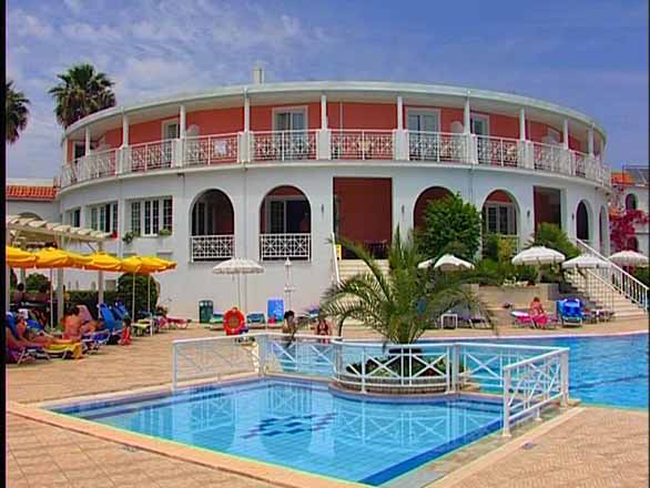 Bitzaro Palace Hotel: Pool