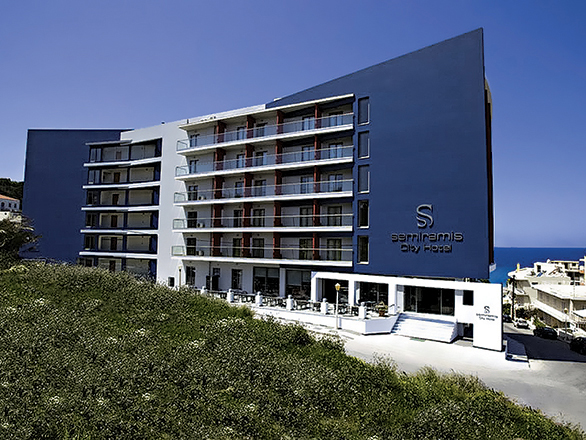 Smartline Semiramis City Hotel