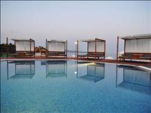 Blue Dream Palace Tripiti Resort