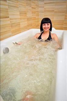 Rus: гидромассажная ванна