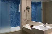 Ikaros Beach Resort & Spa: Bathroom