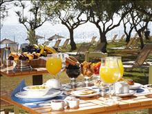 Atlantica Eleon Grand & Resort: Breakfast