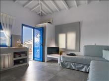 Villa Maria Studios & Apartments: Top Floor Suite